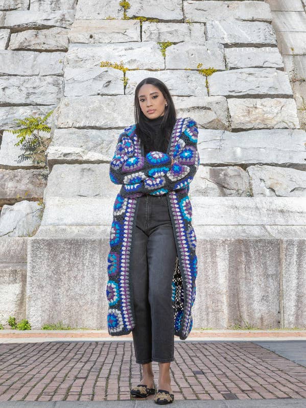 SAACHI – wholesale Kimono - Dam – Virkad kimono med huva i ull lång