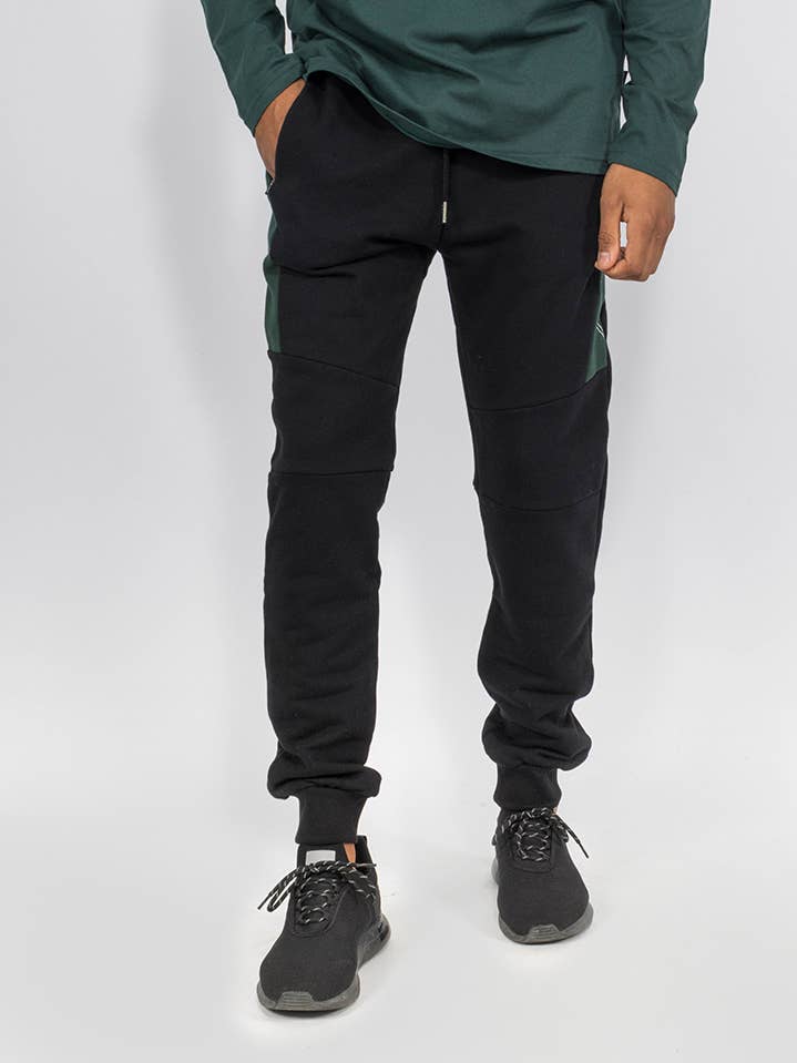 Jogginghose Massana Black G für den Großhandel von StockNow Unipessoal