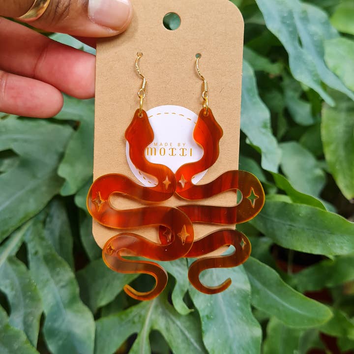 Hängender Schlangenohrring | Boho Schlangenohrring | Hexenohrringe für den Großhandel von Made By Moxxi