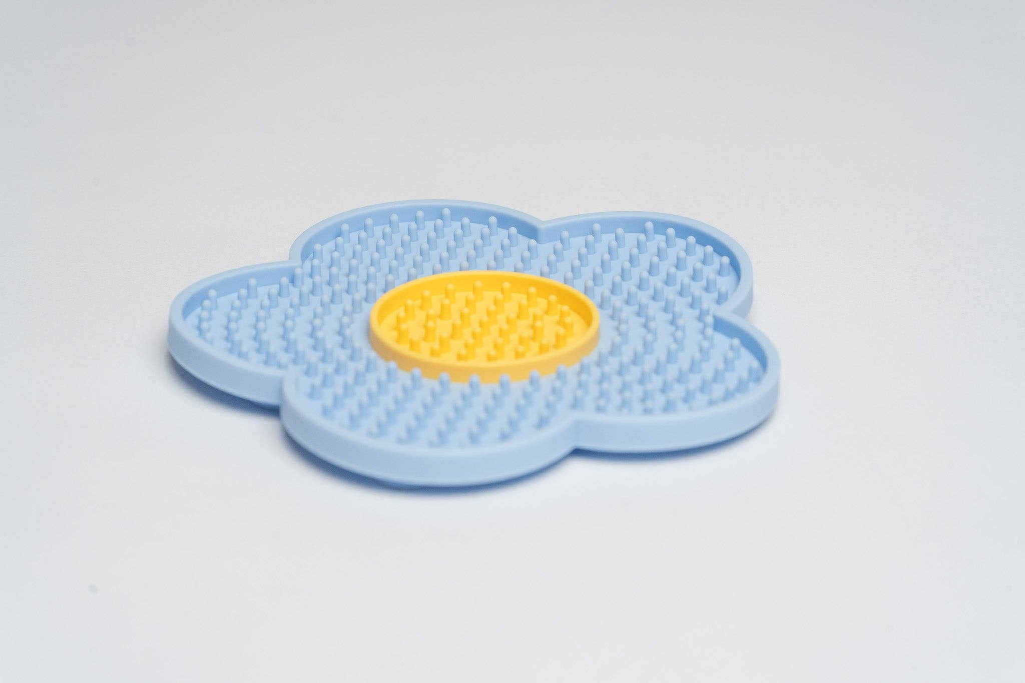 WYLD CUB – wholesale Pet food mat – Dog – Wyldflower Enrichment Mat2