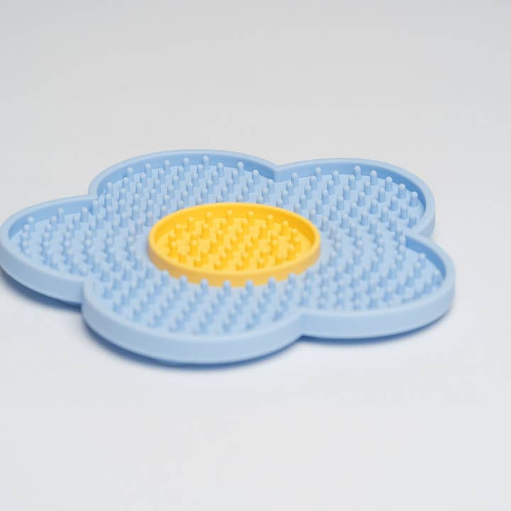 WYLD CUB – wholesale Pet food mat – Dog – Wyldflower Enrichment Mat2