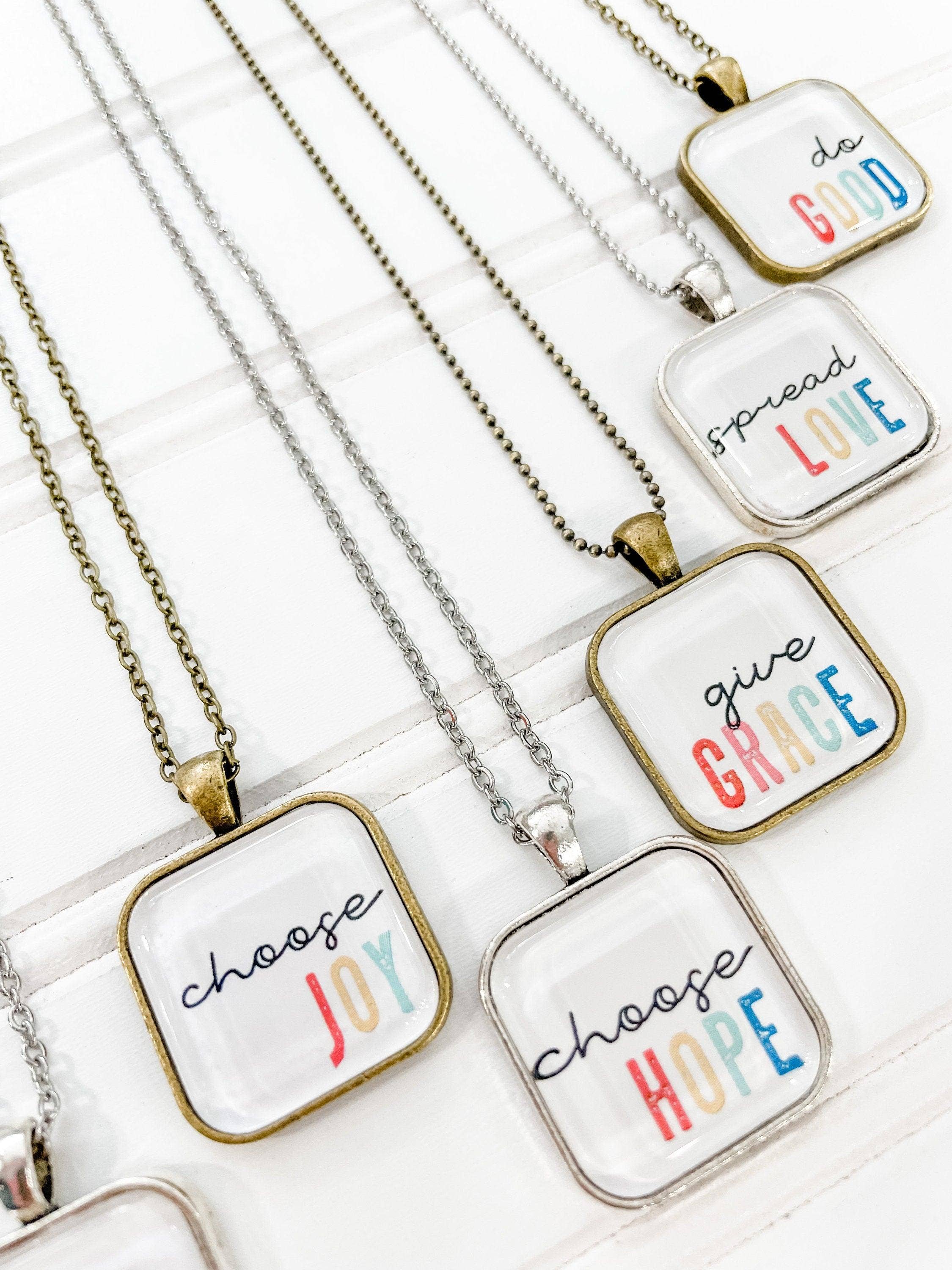 Hello Holly Shop - Wholesale Keychain - Women's - Do Good Keychain5