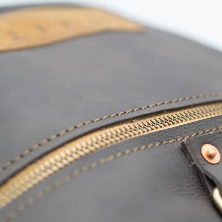 Huit - Wholesale Backpack - Unisex - Chocolate leather backpack5