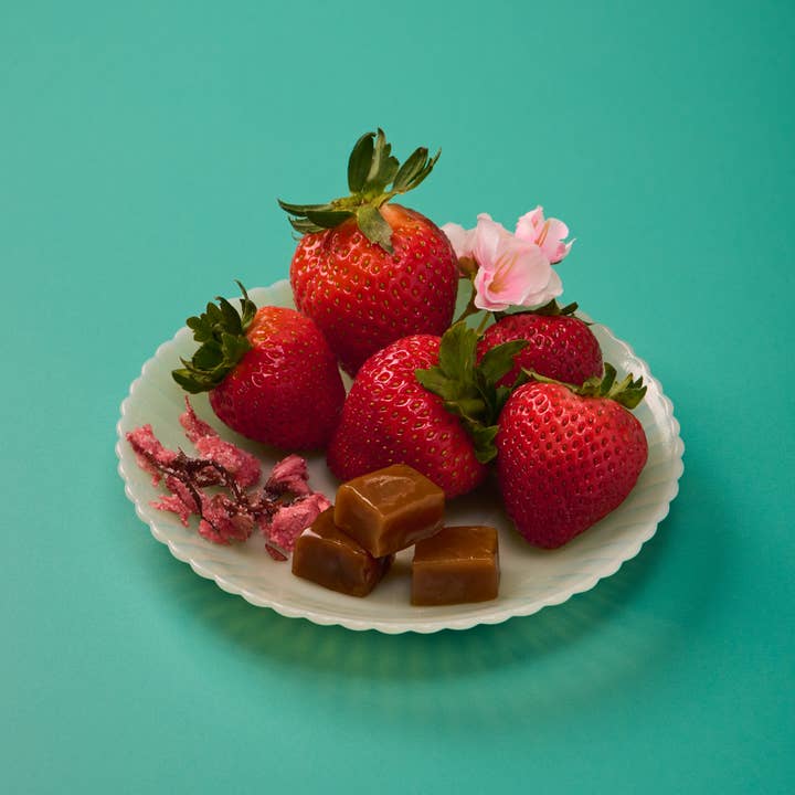 Le Bon Garcon - Caramels - Wholesale Caramel - Strawberry Sakura Caramels, Pink Floral Gift Box, 6oz2