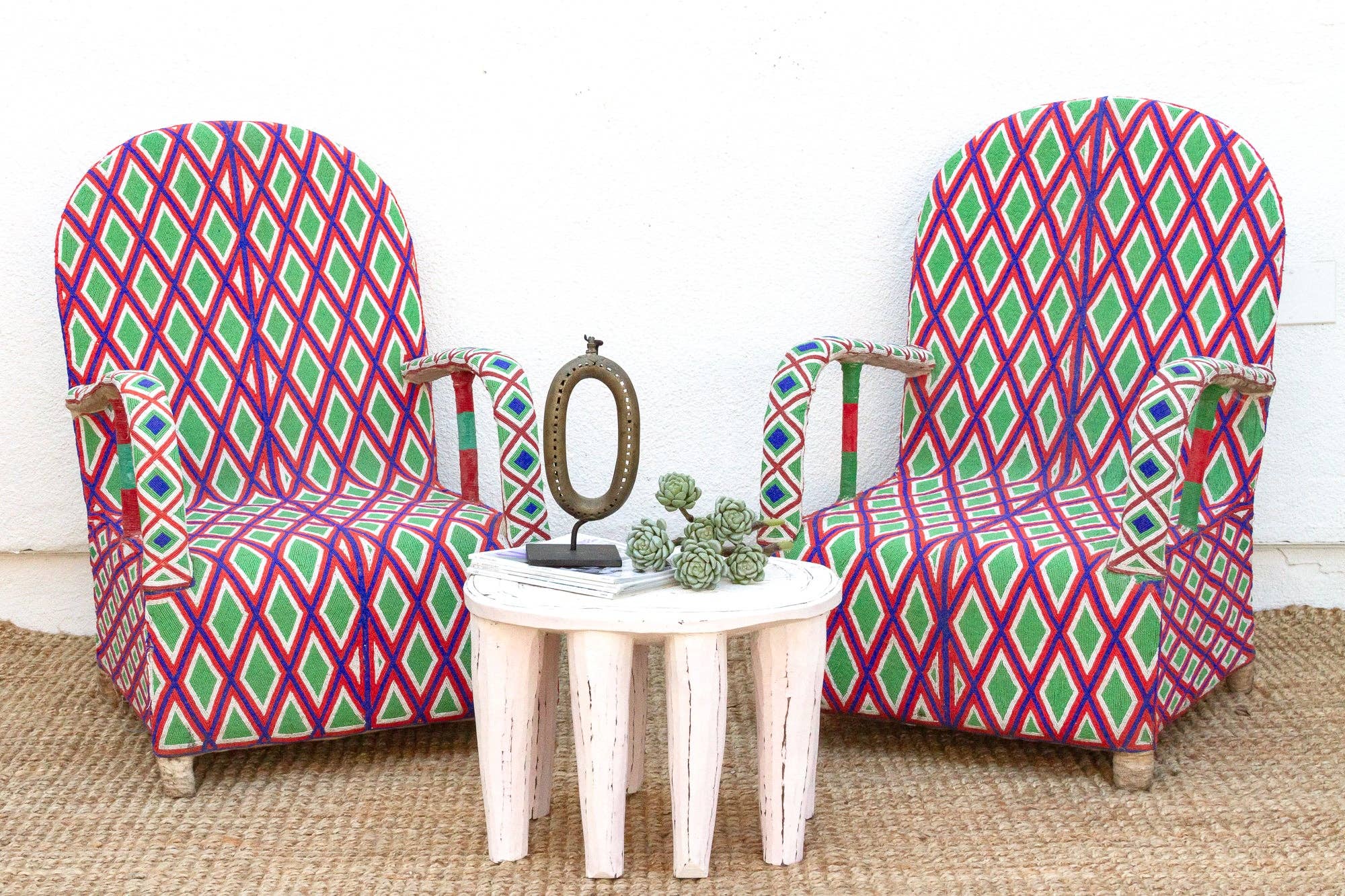 De-cor – wholesale Stol – Par färgglada afrikanska pärlbroderade fåtöljer10