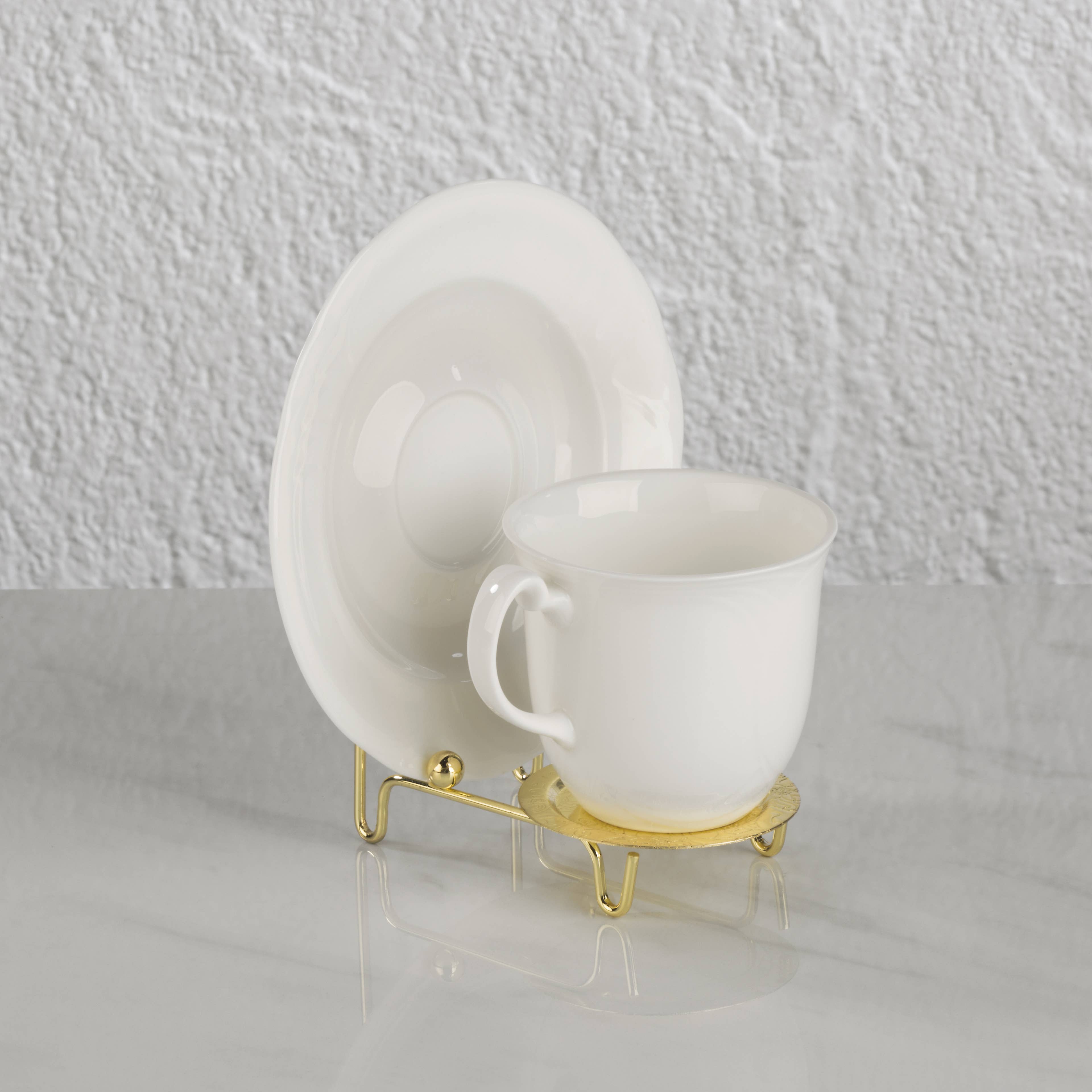 Tripar International - Wholesale Retailer Display Stand/Case - Etched Base Brass Finish Cup & Saucer Stand2