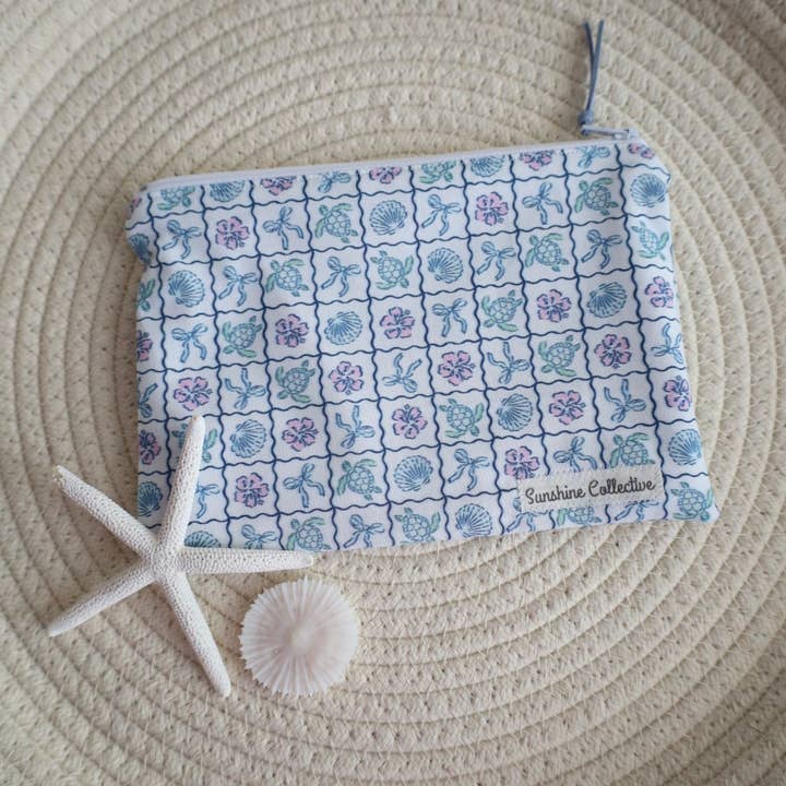 Sunshine Collective - Wholesale Pouch - Women's - Waterproof lined zipper bag3