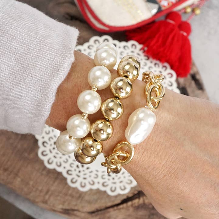 PennyLine inc - Wholesale Beaded Bracelet - Chunky Chain and beads bracelet set pearlized and golden large ball beads0