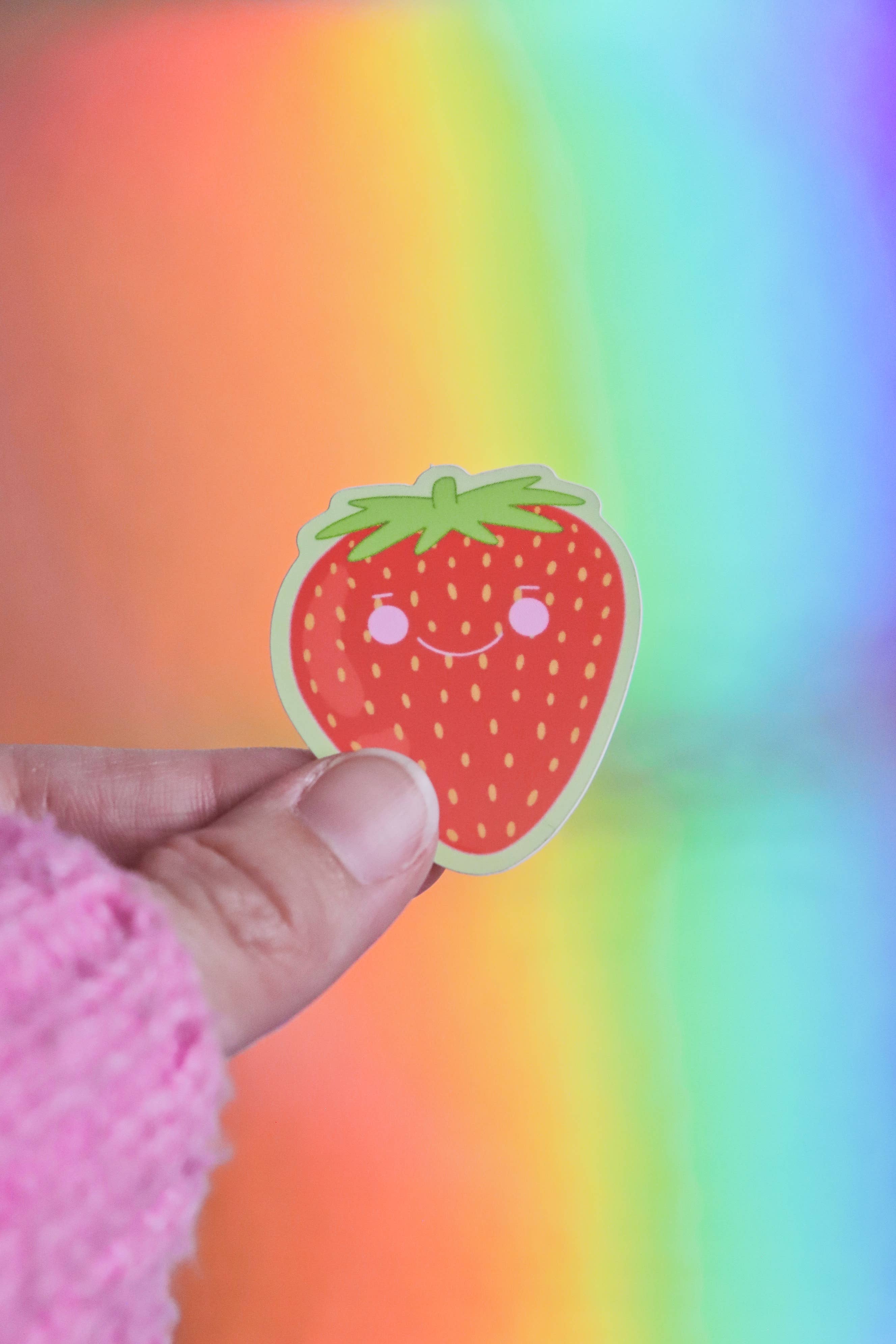 Day Dreamer Studios – wholesale Klistermärke – Little Strawberry | Glansig vattentät vinyl klistermärke2