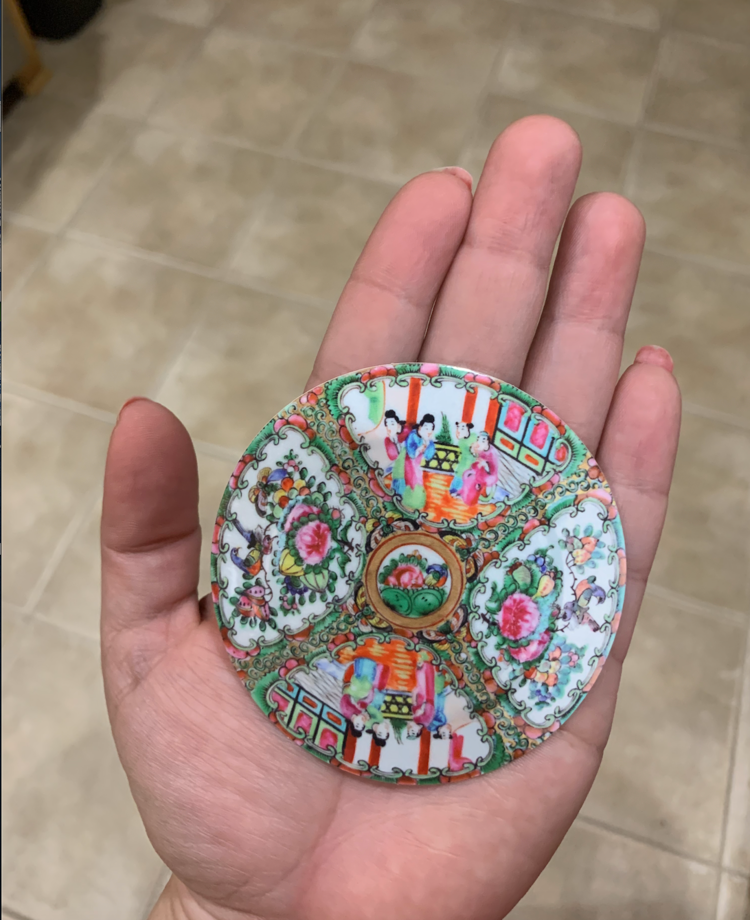 Stylin Brunette & Troop Mahjong - Vendita all'ingrosso Adesivo - Adesivo con medaglione di rose2