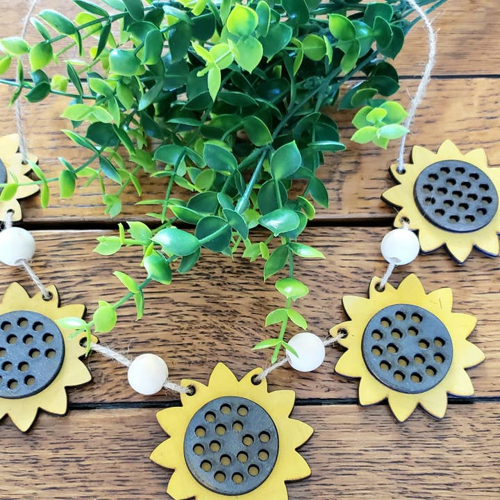 Guirlande de tournesols avec plateau à plusieurs niveaux pour la vente par ChristyFaye