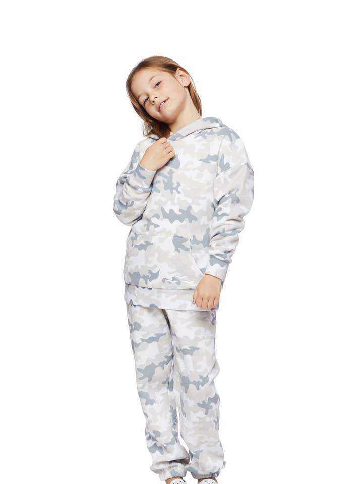 NIKI & COOPER FLEECE SÆT HVID CAMO for engroshandel hos Lazypants