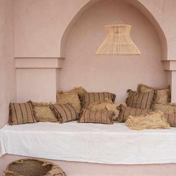 Bazar Bizar Living - Wholesale Throw Blanket - The s'il vous Plaid - Beige Black4