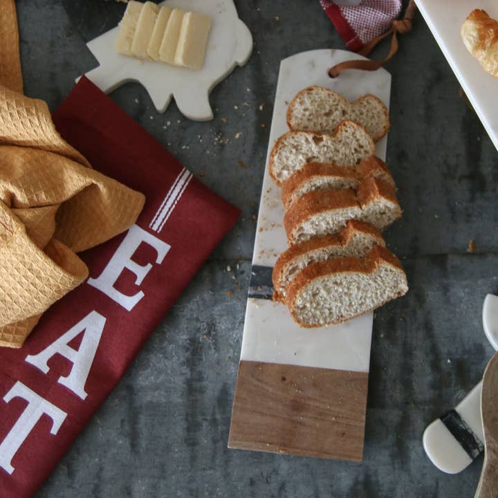 Foreside Home & Garden - Wholesale Cutting Board - Otis Small White Marble and Wood Kitchen Serving Board5