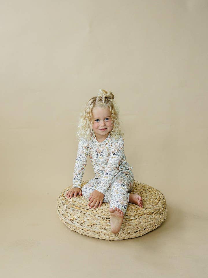 Little Joy Co. – Großhandel Schlafanzug-Set – Kinder – Pastellblüten 2-teiliges Modal-Pyjama-Set7