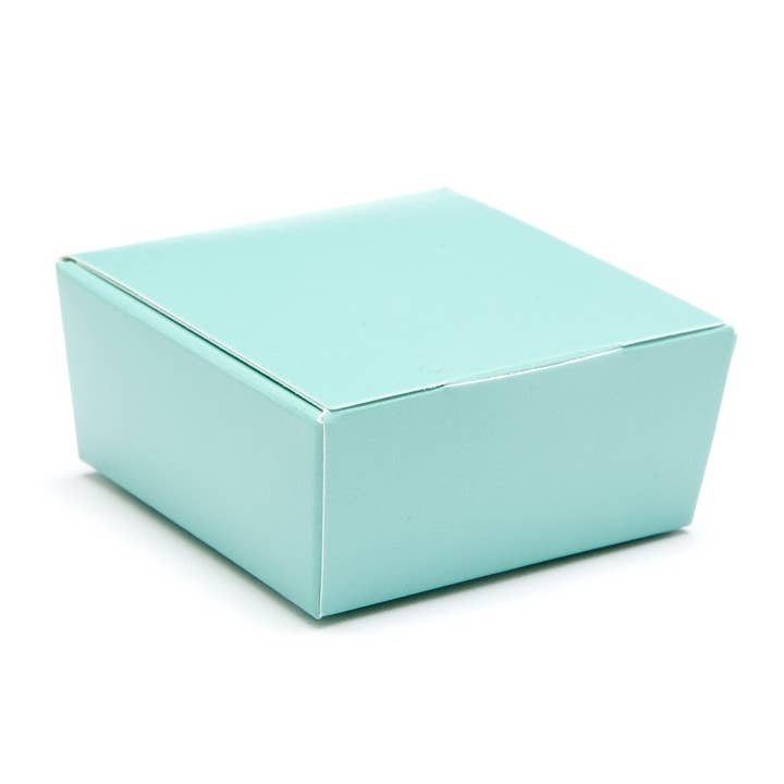 Hames Chocolates – wholesale Gift box – Packaging- 4 Choc Ballotin Flat Top Box5