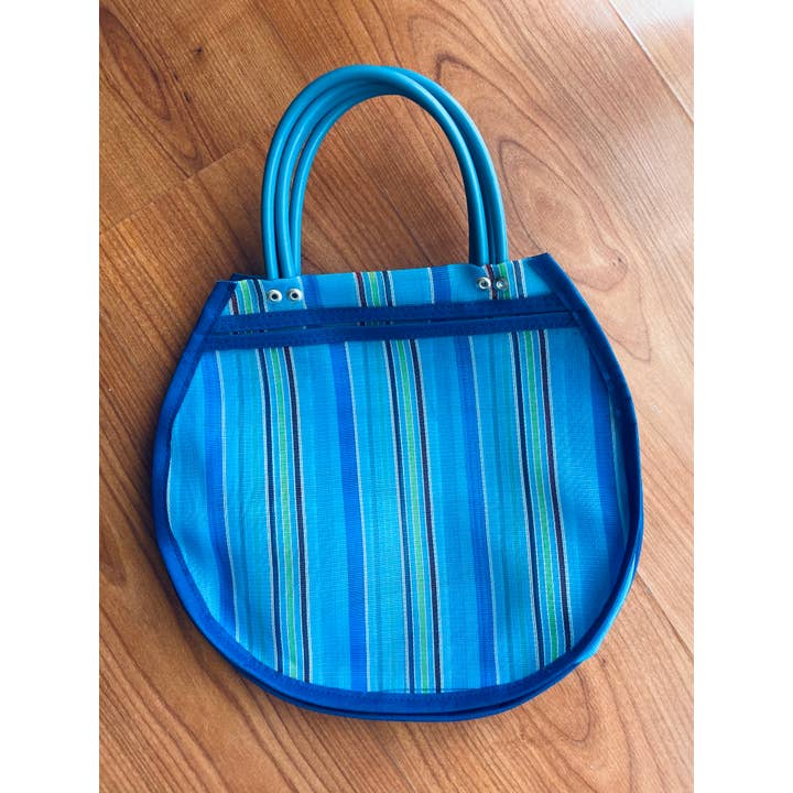 Pura Vida - Wholesale Tote Bag - Women's - Small Circular Mexican Plastic Tote 11x 11 in Market Bag4