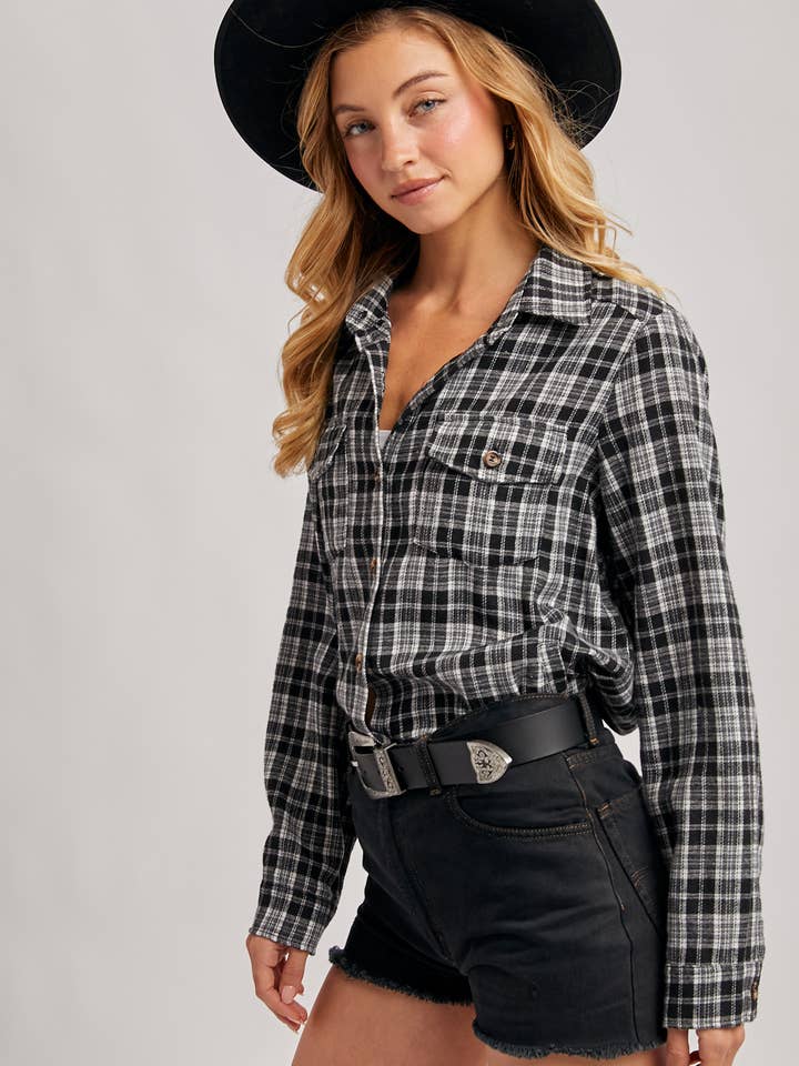 Bluivy - Wholesale Shirt - Women's - BUTTON DOWN PLAID SHIRT WITH POCKETS - 4TH OF JULY30