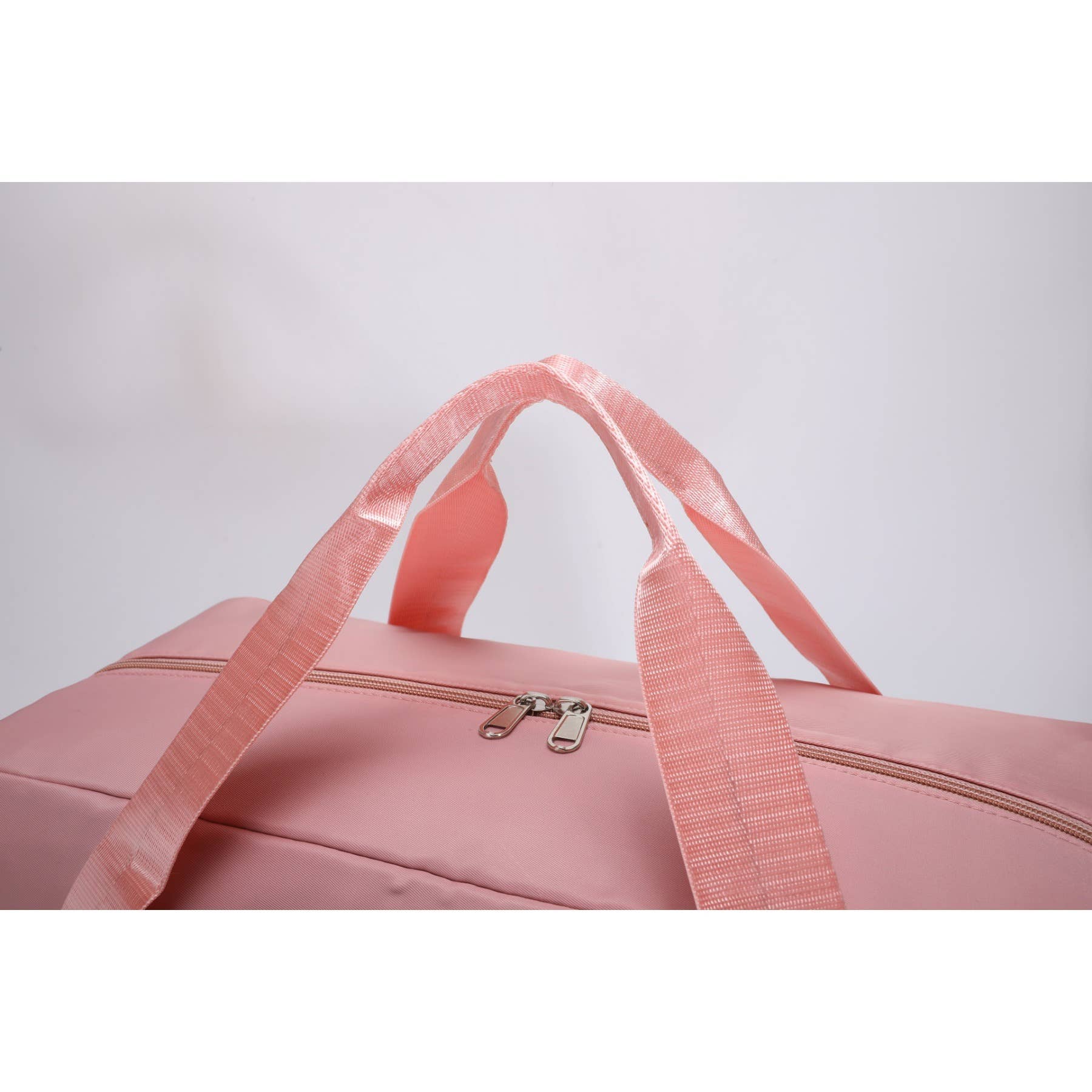 wandf – wholesale Weekender bag – women's – Travel Bag with Shoe Compartment - Waterproof Yoga Gym Bag15