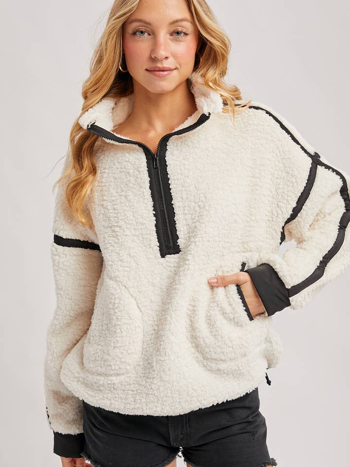Bluivy - Wholesale Outerwear - Maternity - HALF ZIP CONTRAST SHERPA FLEECE TOP WITH POCKETS1