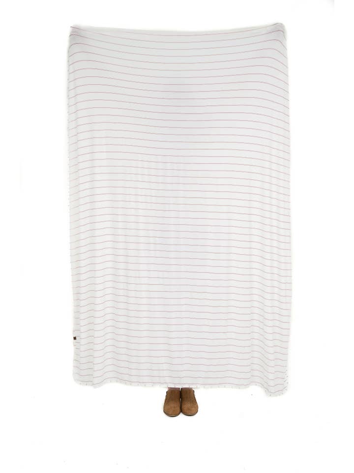 Papillon Bebe - Wholesale Swaddle - Baby - Swaddle blanket XL | Adult swaddle, travel blanket9