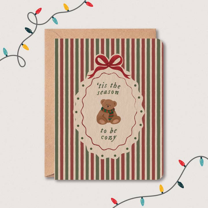 C'est la saison pour être bien au chaud - Carte pour la vente par Little Willow