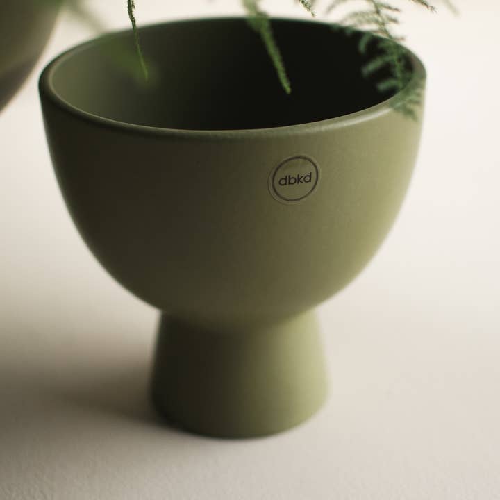 DBKD - Wholesale Plant Pot - FIGURE small - green