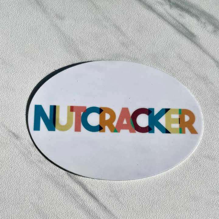 Denali & Co. - Vente Autocollant - Autocollants typographiques Casse-Noisette – Choisissez ovale ou découpé4