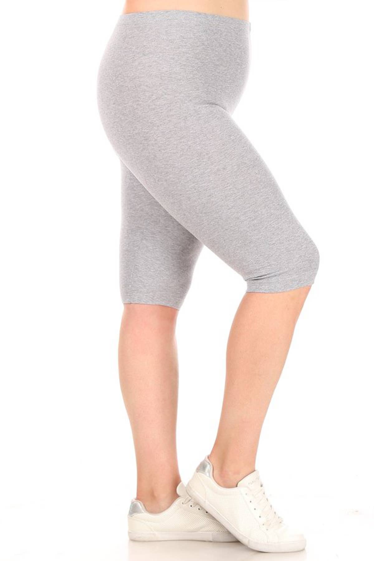 MOA COLLECTION - Vendita all'ingrosso Leggings sportivi/loungewear - Donna - Leggings Capri Taglie Comode24