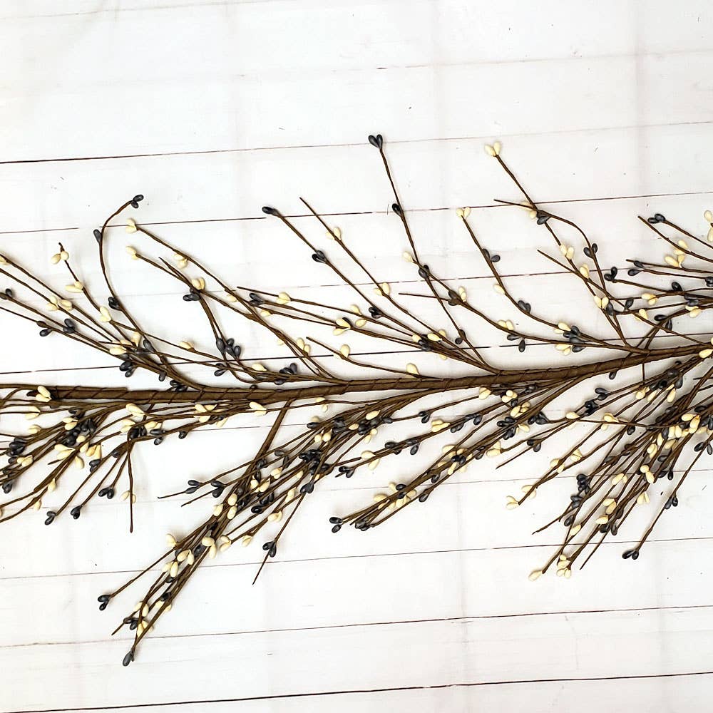 A.T. Imports - Wholesale Artificial Flowers - 5' Pip Berry Garland5