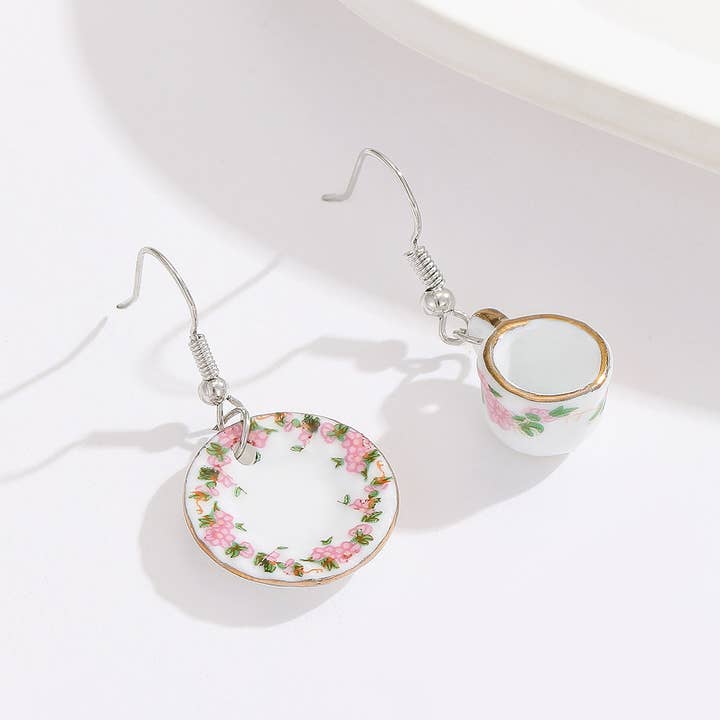 Tourtiwi - Wholesale Dangle Earrings - Charming Porcelain Style Teacup & Saucer Earrings5