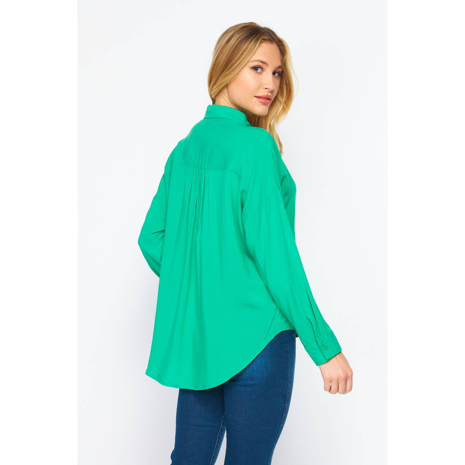 Timeless - Vente Chemise à col boutonné – femme - CHEMISE BOUTONNÉE SURDIMENSIONNÉE À MANCHES LONGUES11