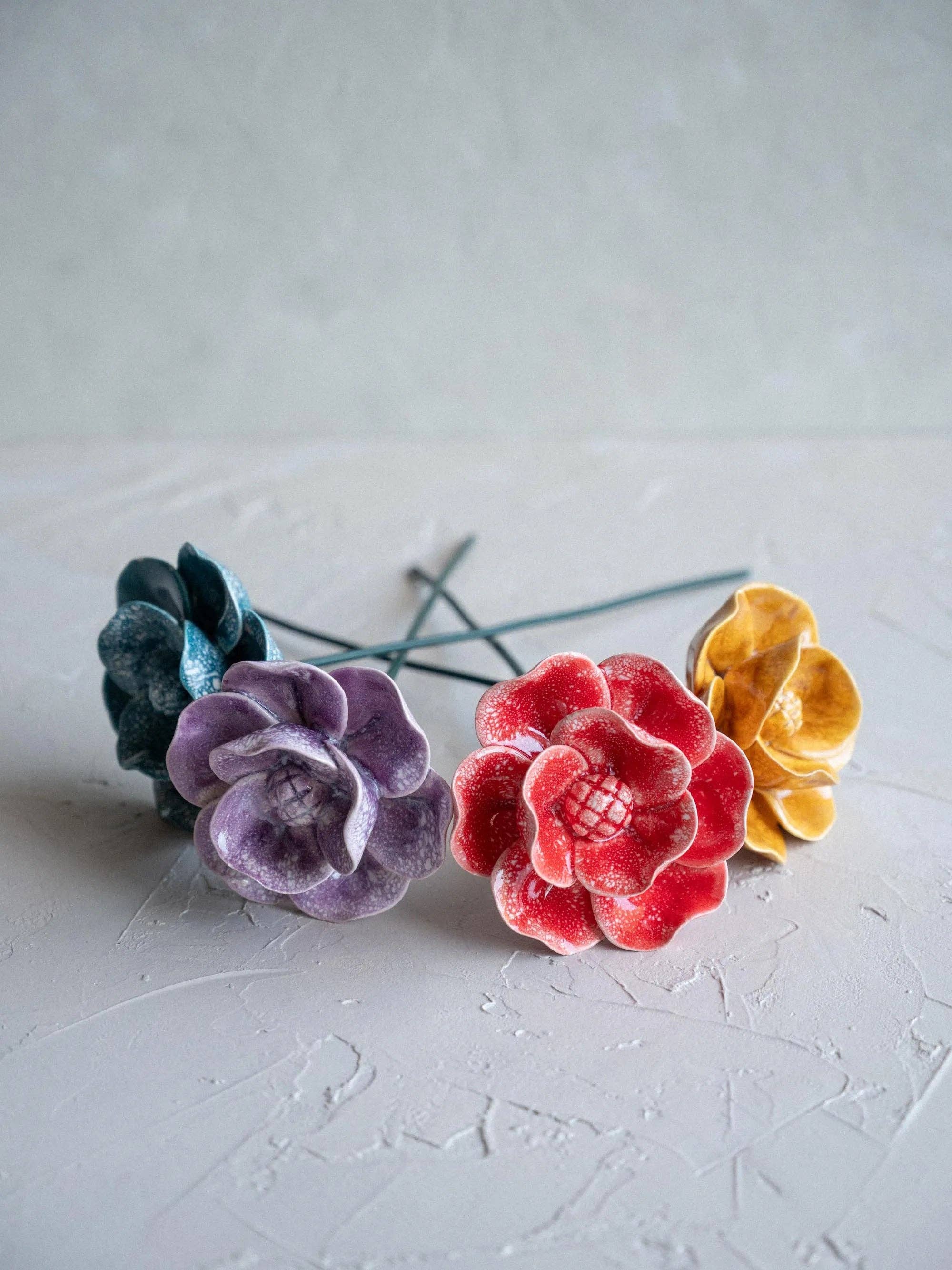 CerAmor Cerâmica – wholesale Artificial flowers – Flor Gardenia1