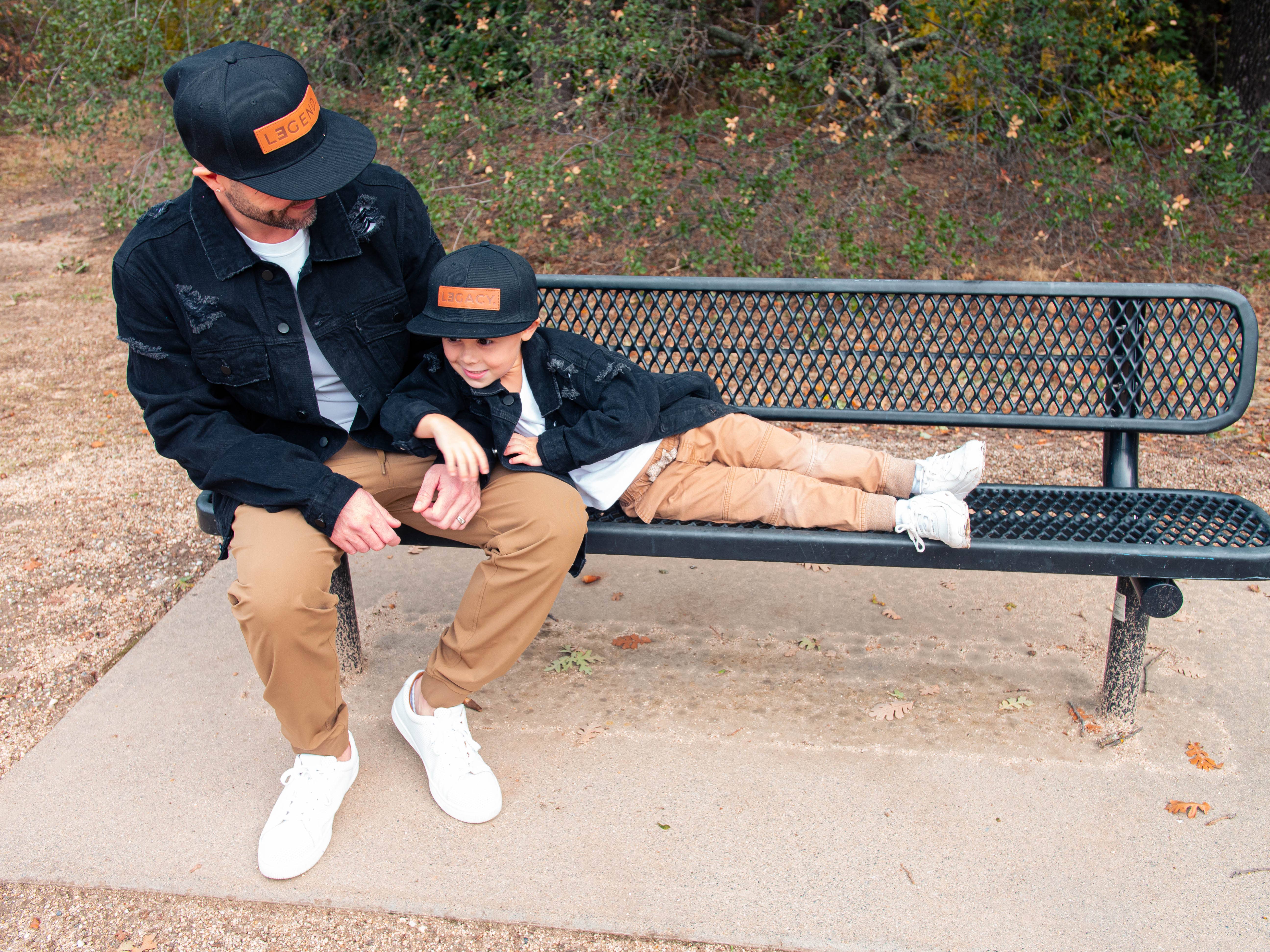 to: little arrows - Vente Casquette à visière plate – homme - Papa and Me Chapeaux, père et fils PATCH Chapeaux, Patch Chapeaux4