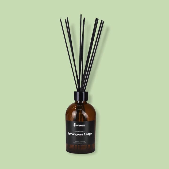 Amber Large Lemongrass & Sage Reed Diffuser for wholesale by Three Lifetimes