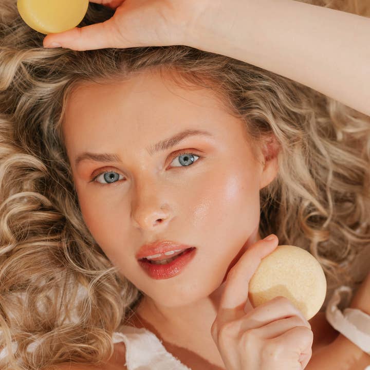 Good Juju Body & Home - Wholesale Shampoo Puck/Solid Shampoo - Hydrating Shampoo Bar for Dry/Curly Hair 3