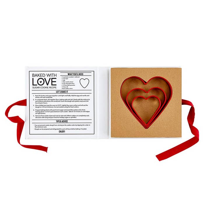 Santa Barbara Design Studio by Creative Brands - Wholesale Cookie Cutter - Heart Cookie Cutter Book Box - Set of 3