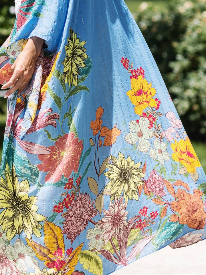 Madelin gekleurde kimono met bloemenprint en lurex voor wholesale door Urbanista