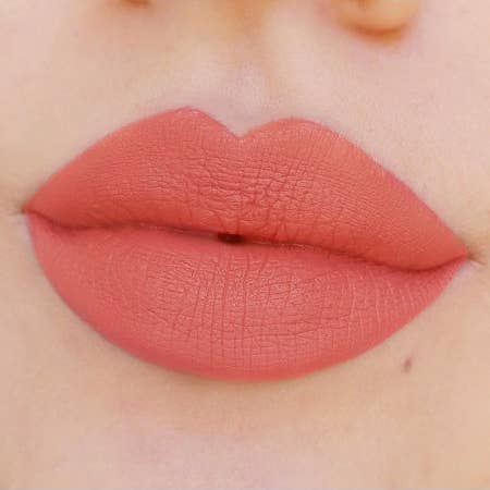 Astra Make-Up – Engroshandel Læbestift – Jumbo læbestift10