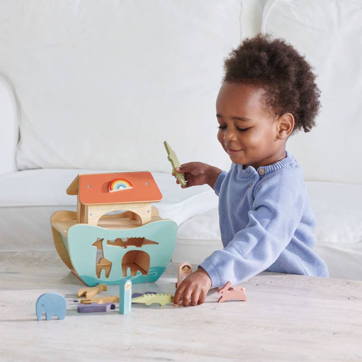 ThreadBear Design UK/EU – wholesale Wood toy – Child – Tender Leaf Toys' Little Noah's Ark Wood Toy for Kids