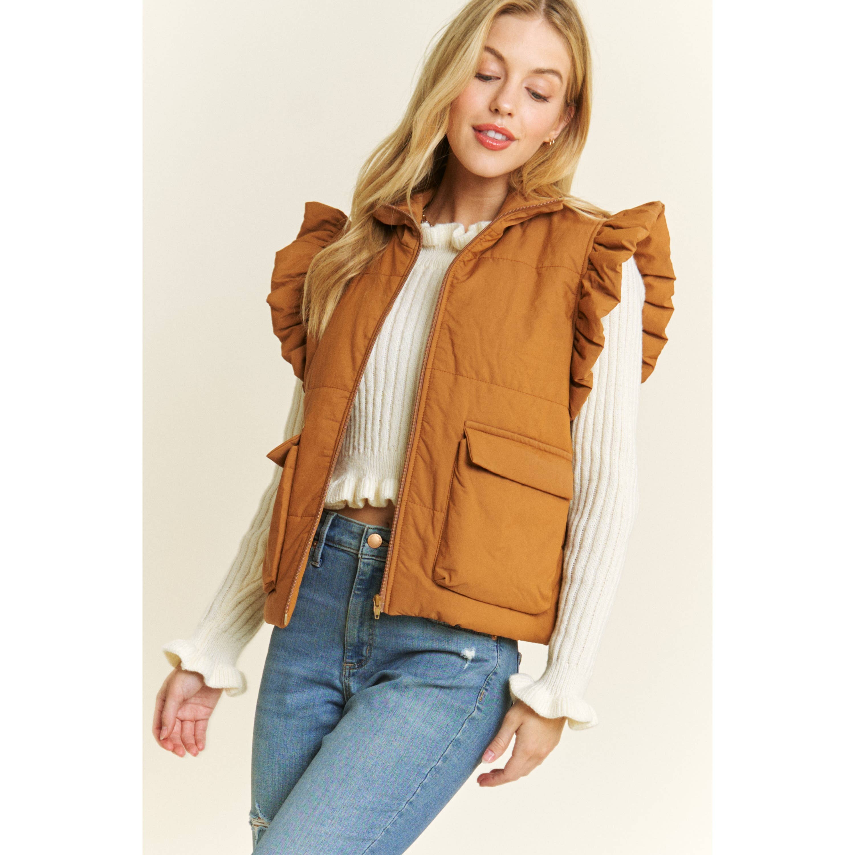 Sweet Generis – wholesale Jacka - Dam – EVERYDAY PUFF VÄSTJACKA MED DRAGKEDJA MED ÄRMHÅLSDETALJER15