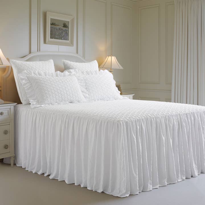 Branco Conjunto Colcha Rowan para venda a revendedores na Faire1