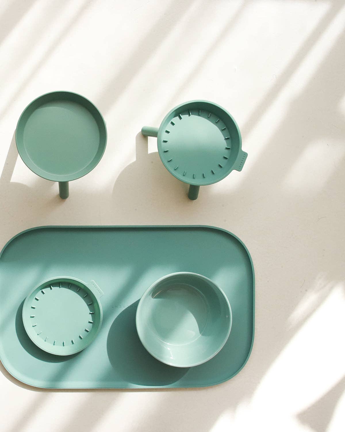 Pets So Good - Wholesale Pet Bowl - Cat/Dog - Oreo Elevated Pet Feeder Table . Jade Green . Short6