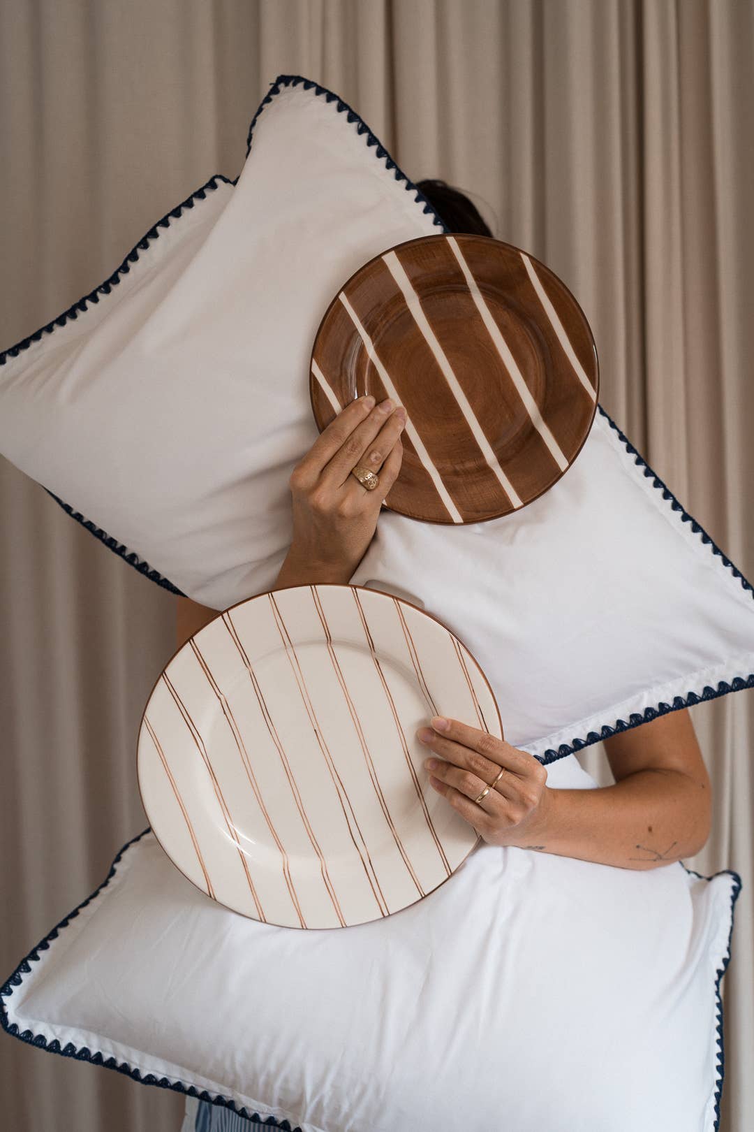 Valsa Home - Wholesale Dinner Plate - Pajama Dinner Plate - WS3