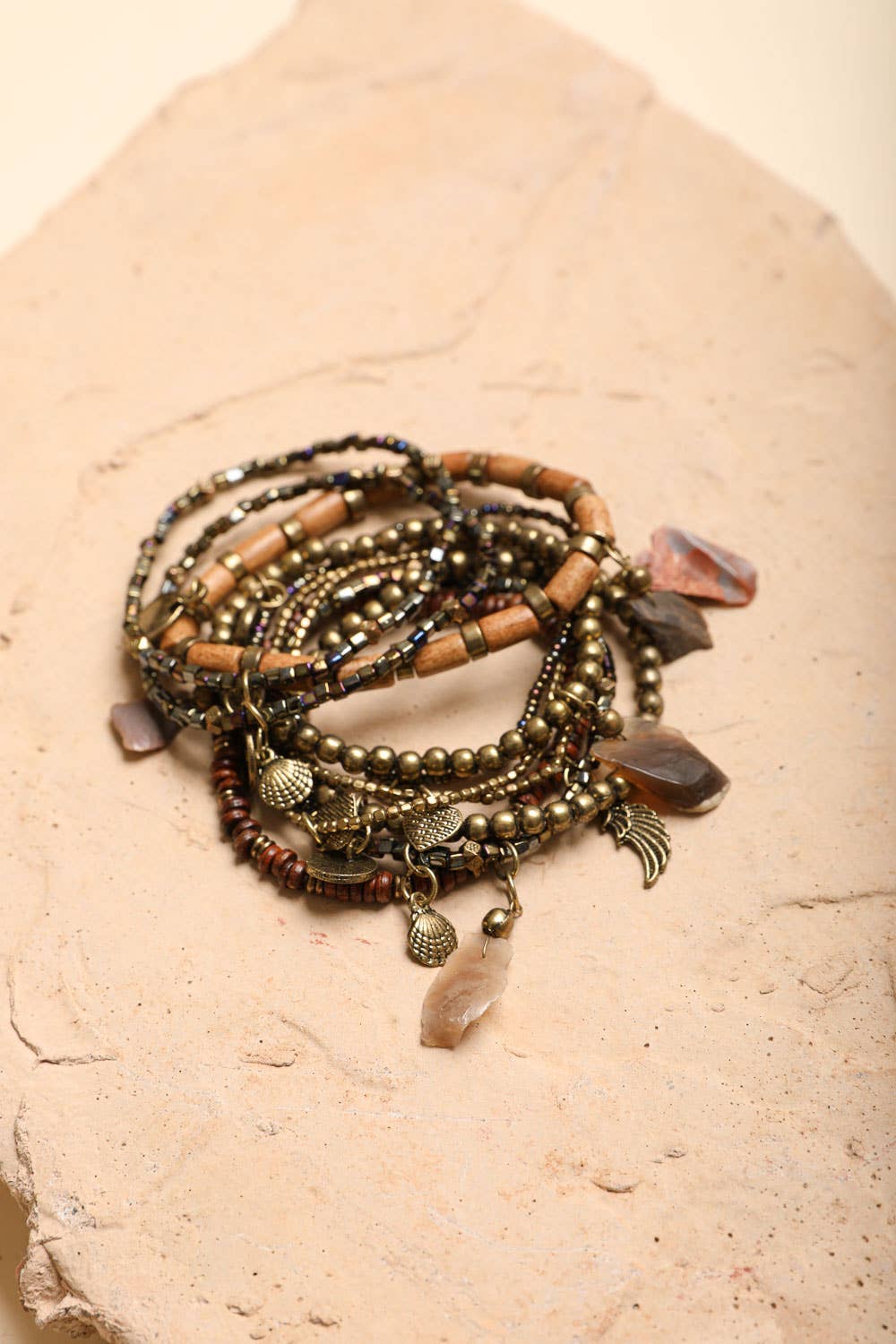 Boho style beaded memory wire bracelet | Beaded memory wire bracelets,  Beaded jewelry, Beaded bracelets