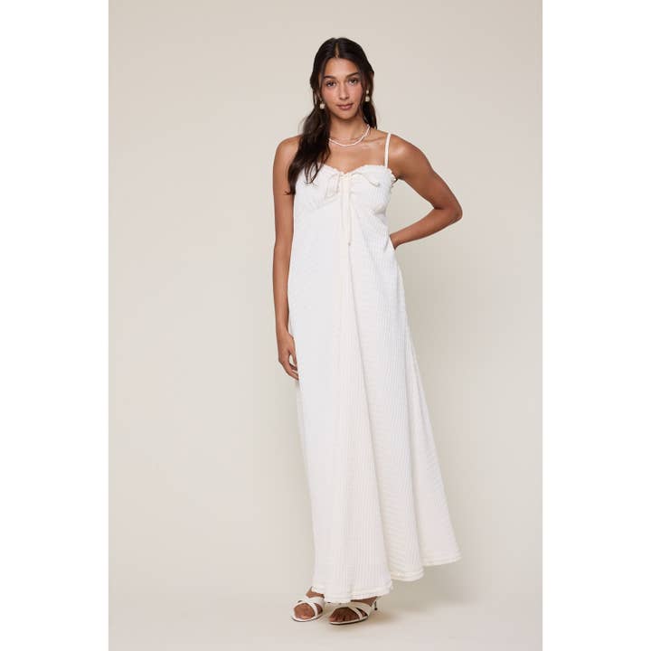 Wishlist Apparel - Wholesale Dress - Women's - TEXTURED TIE-FRONT MAXI DRESS / WL25-117123