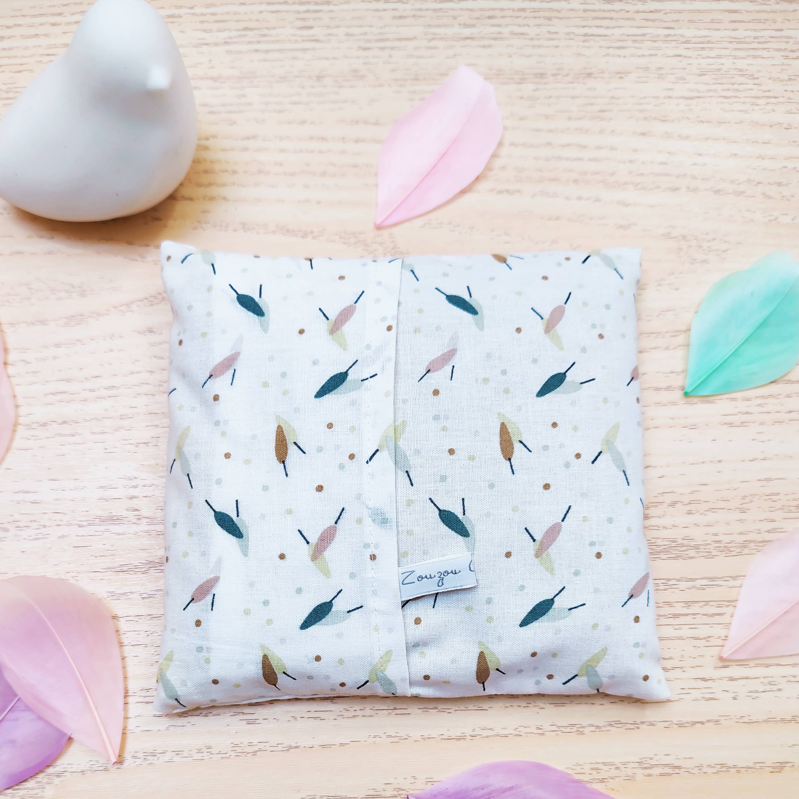 ZOUZOU CAILLOUX - Wholesale Hot/Cold Compress - Cherry pit heating pad feathers - 15 cm x 15 cm5