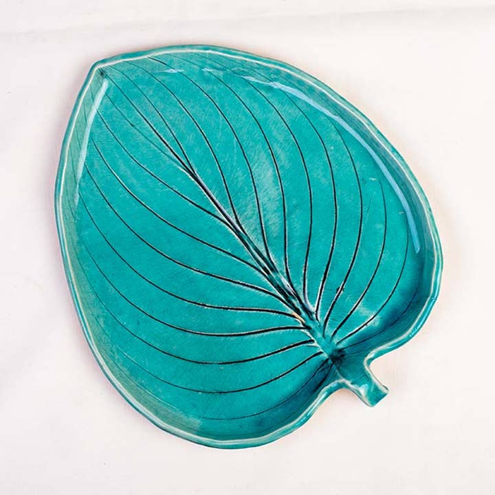 Assiette artisanale Leaf Flora 20 pour la vente par Pretty Plate