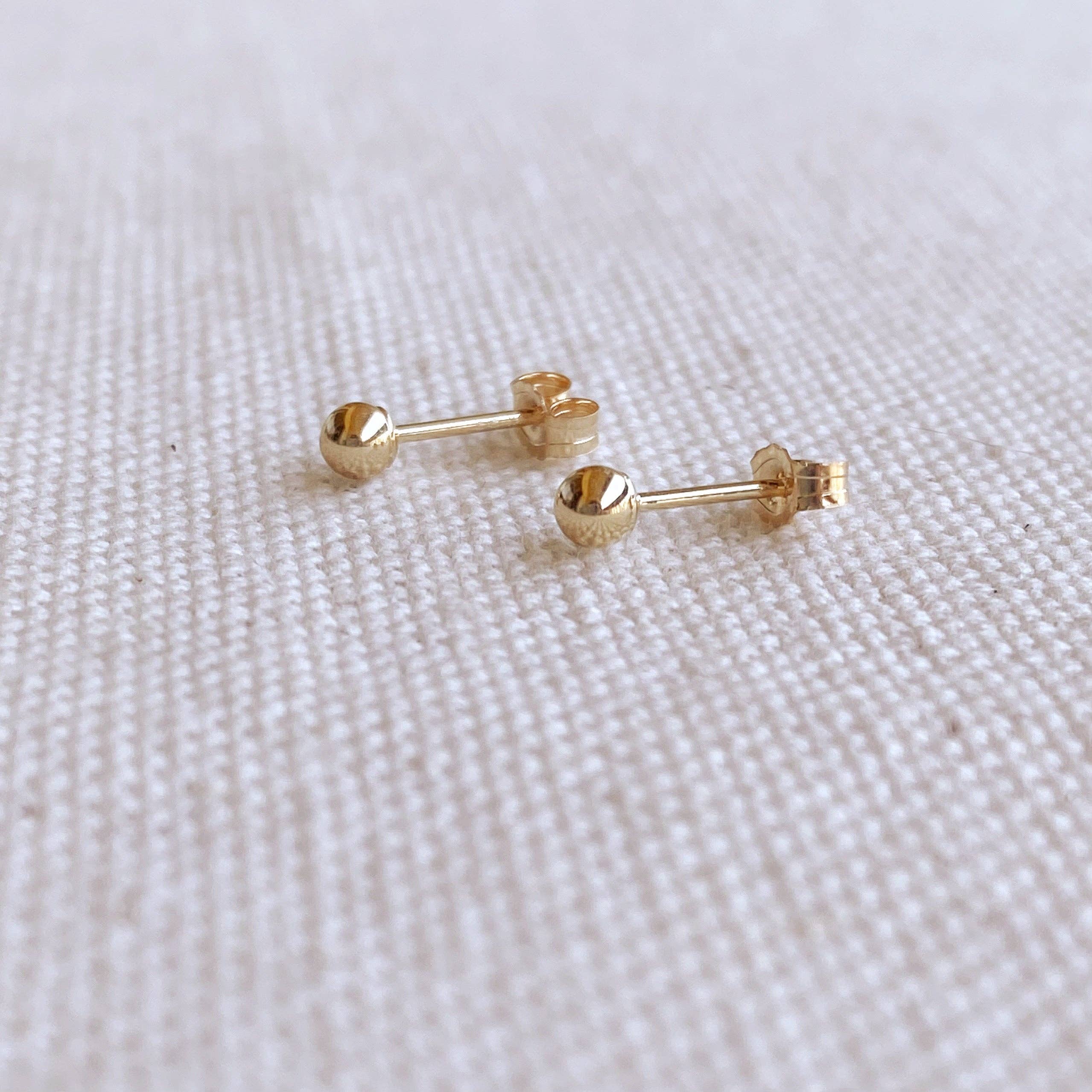 GoldFi – Großhandel Ohrstecker – 14 k massives Gold 3 mm Kugel Ohrstecker2