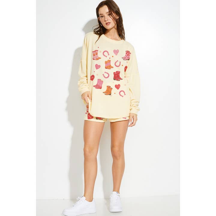 Phil Love – Conjunto de top e calça (roupa NÃO Casual) - Mulher por atacado – Conjunto de calções curtos de lounge com estampa de coração e botas de cowgirl19